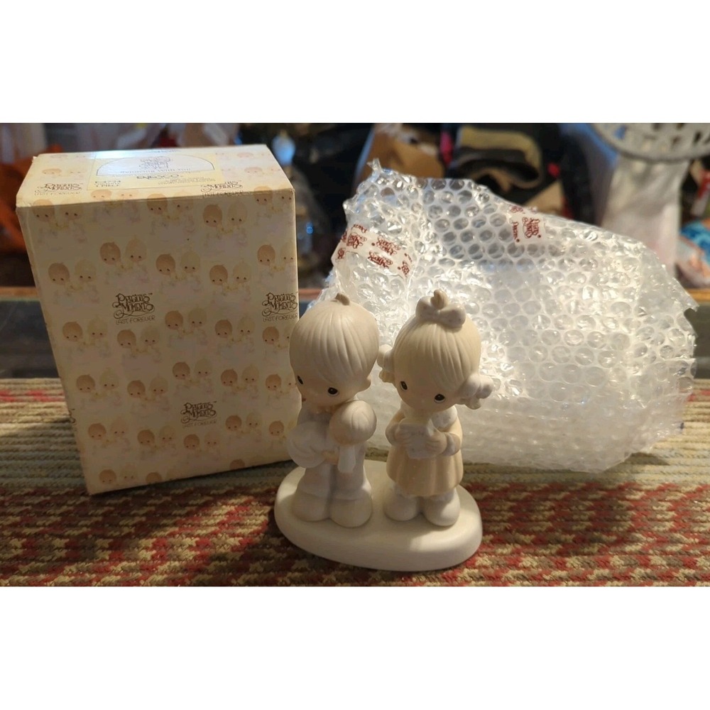 Precious Moments Rejoicing With You 1980 Figurine E-4724 Mom Dad Baby Bible Box